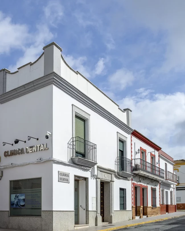 Clínica dental Aliko fachada